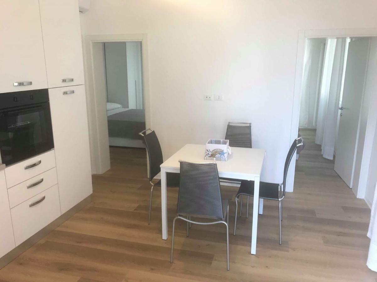 Delta A - Piazza Marina - Vista Mare Villa Lido di Jesolo Exteriör bild